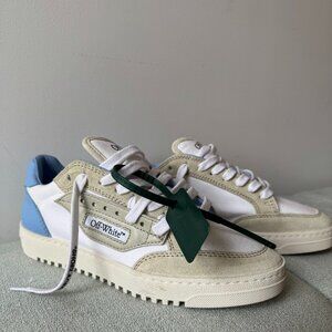 OFF-WHITE 5.0 Off Court White Blue Sneakers SIZE 38 (Women's)